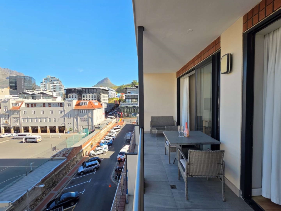 2 Bedroom Property for Sale in De Waterkant Western Cape